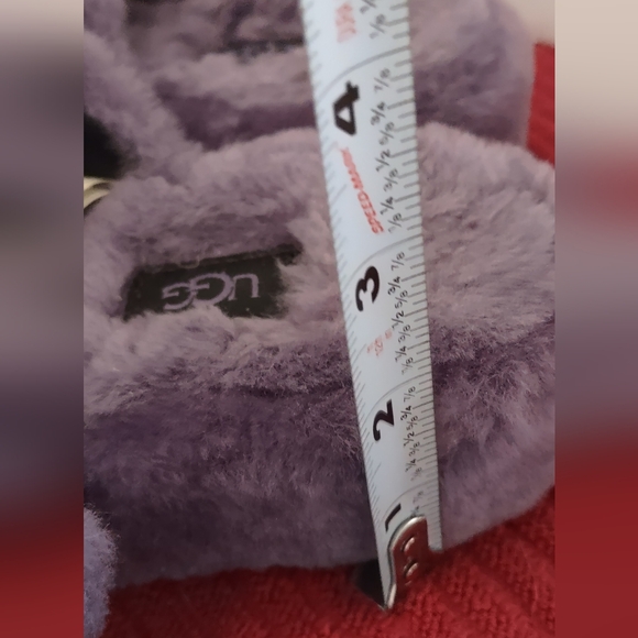 UGG Violet Bloom Fuzz Yeah Slide SLIPPER Sz 8 Adjustable To  Larger Sz Hard Sole - Picture 15 of 15